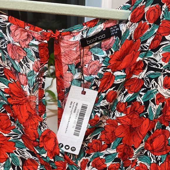 FLORAL ROSE RUCHED WRAP DRESS - Picture 3 of 7